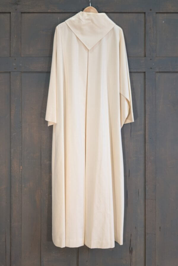 Pale Cream Clerical Clergy Alb