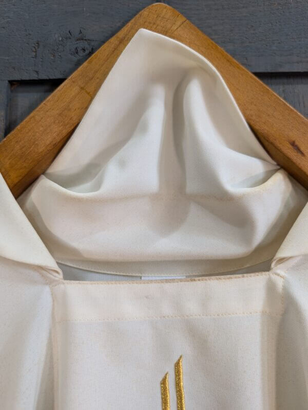Stylish Italian Alb with Embroidered Gold Cross & Olive Tree