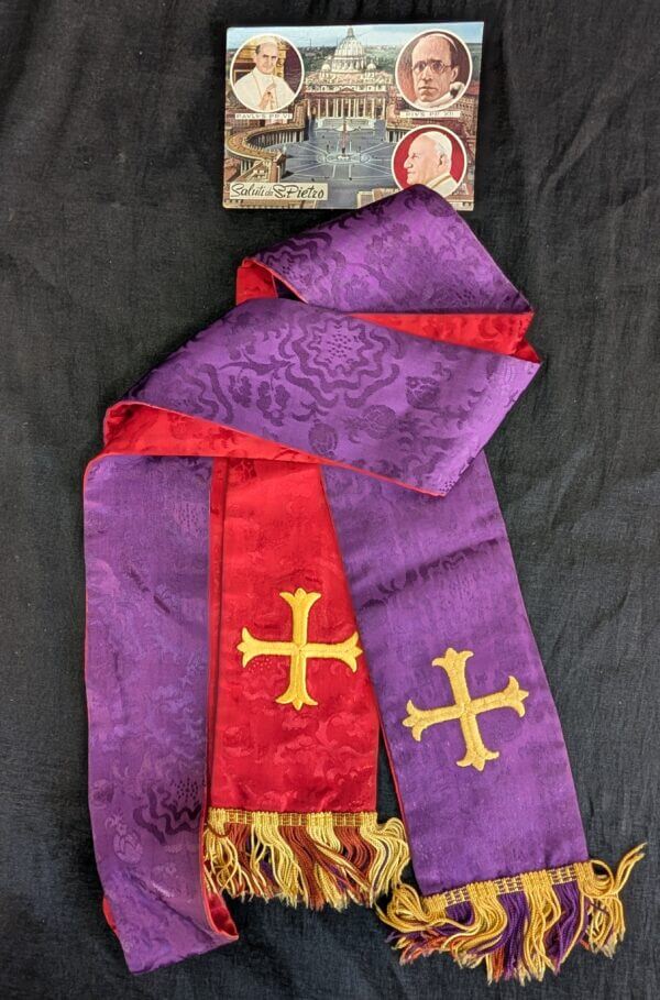 Red & Purple Reversible Silk Damask Stole with Fleuree Crosses