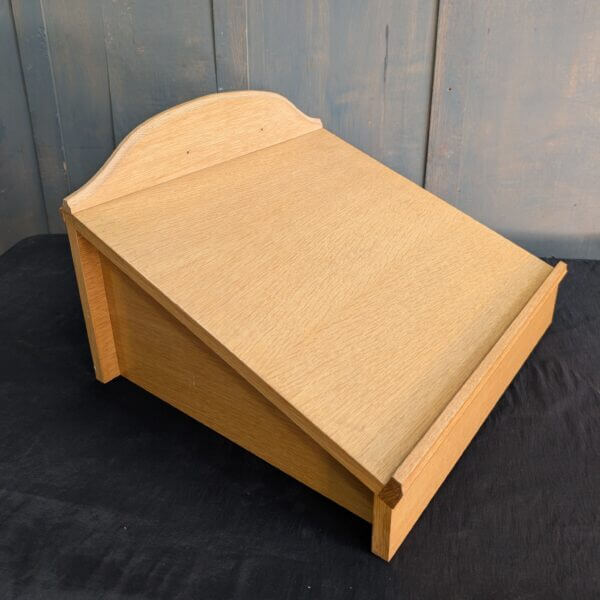 Large & Heavy Modern Oak Missal Book Table Stand with Cross