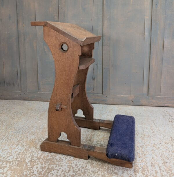 Attractive Deco Influenced 1930's Oak Prie Dieu Prayer Desk