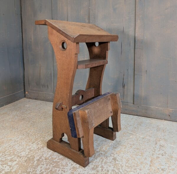 Attractive Deco Influenced 1930's Oak Prie Dieu Prayer Desk
