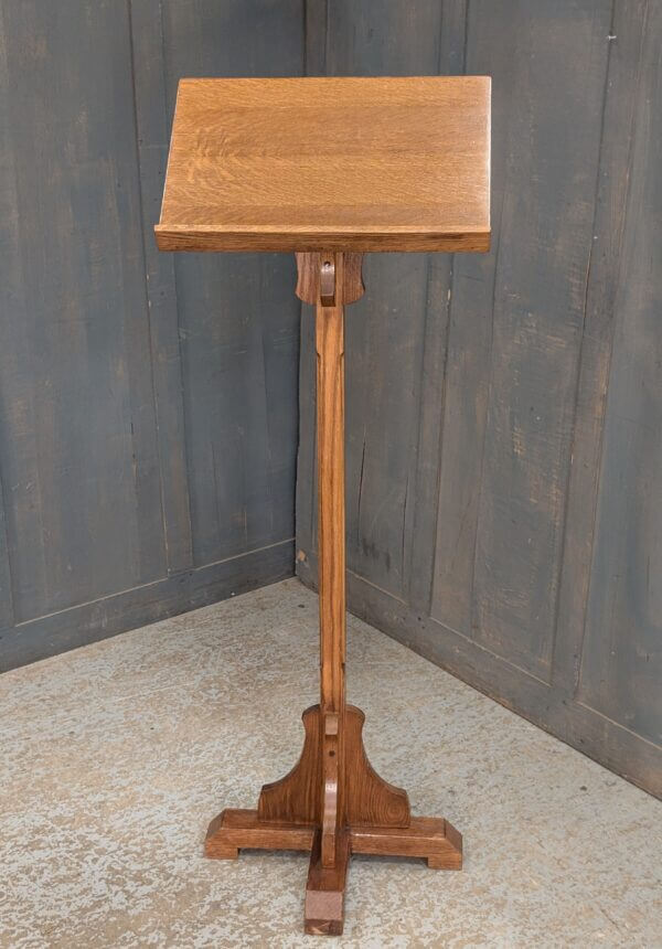 Simple Oak Pedestal Lectern from Wesley Methodist Church