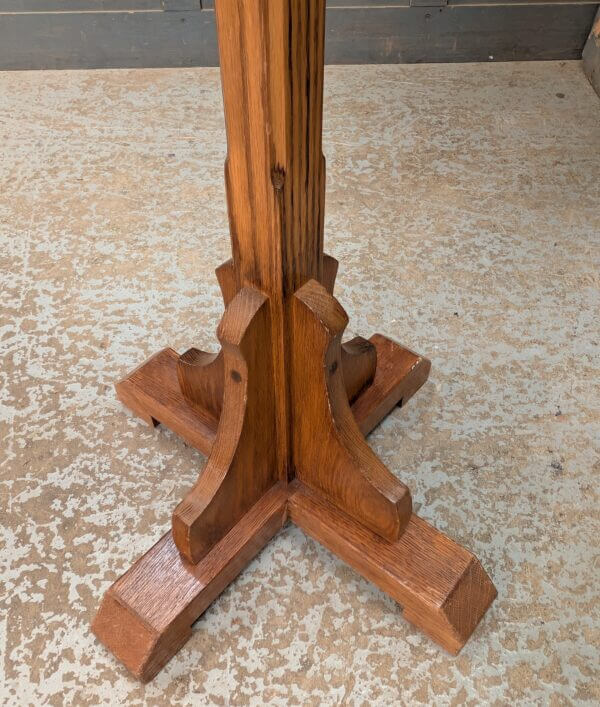 Simple Oak Pedestal Lectern from Wesley Methodist Church
