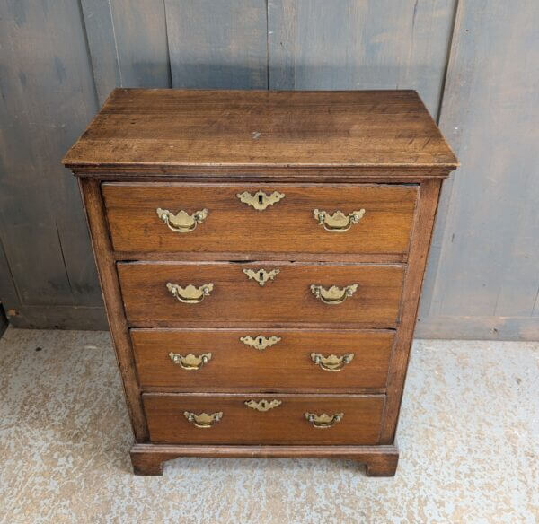 Small Georgian Antique Bachelor's Chest of Drawers