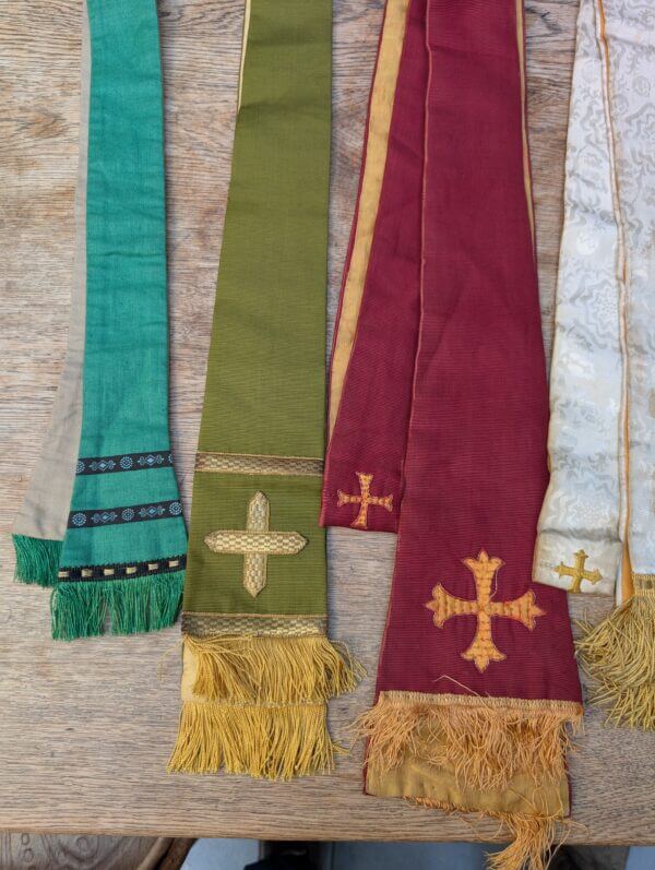 Five Assorted Grade B Vintage Stoles
