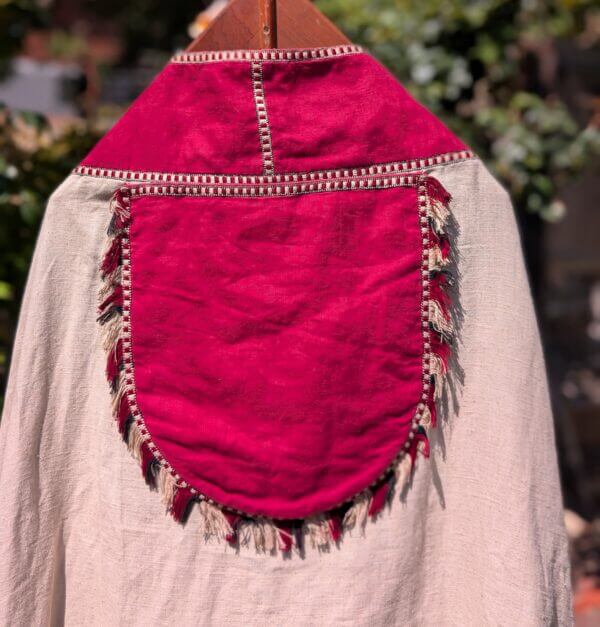 Large 1950's Mid Century Vintage Red & Oatmeal Linen Cope