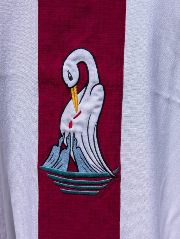 1970's Vintage Pelican Chasuble with Stole