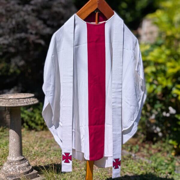 1970's Vintage Pelican Chasuble with Stole