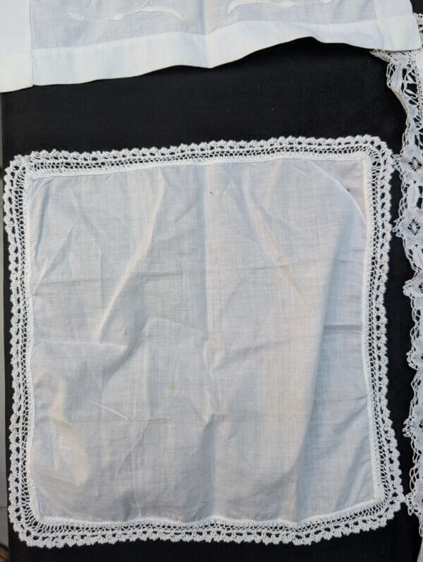 Communion Linen #2 - 4 Corporals 1 Purificator