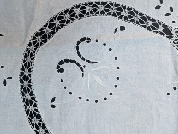 Communion Linen #7 - Beautiful Linen & Cotton Lace Altar Table Cloth Fair Linen