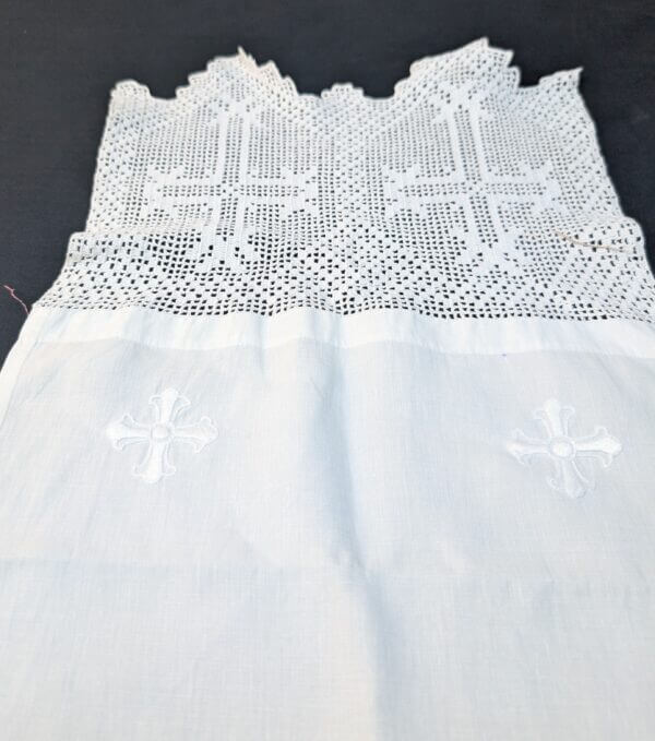 Communion Linen #9 - Very Fine Embroidered Lace Altar Table Runner Cloth Fair Linen plus 2 other Good Quality Cloths