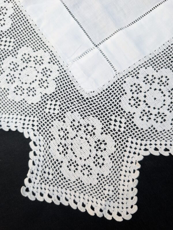 Communion Linen #9 - Very Fine Embroidered Lace Altar Table Runner Cloth Fair Linen plus 2 other Good Quality Cloths