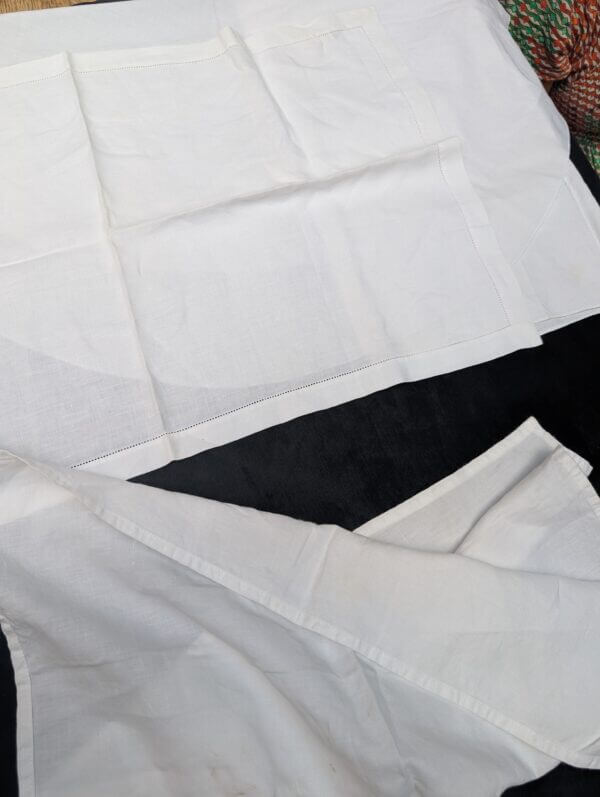 Communion Linen #12 - 2 Communion Linen Set Embroidered Bags plus 6 Corporals