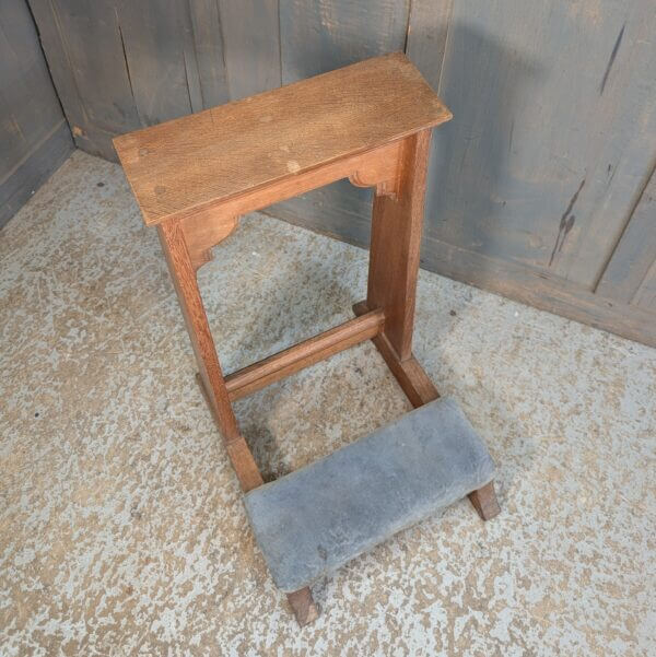 Simple Oak 1960's Vintage Small Prayer Desk Prie Dieu from Swansea