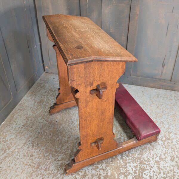 Handsome 1930's Vintage Oak Double Stretcher Simple Gothic Prayer Desk Prie Dieu from Oxford Oratory