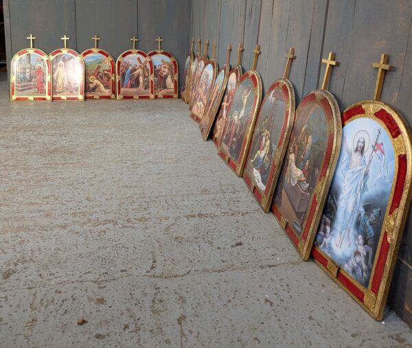Italian Set of 15 Stations of the Cross with Crosses