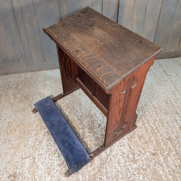 Vintage Late Gothic Oak Double Sided Large Prayer Desk Prie Dieu from Ilford