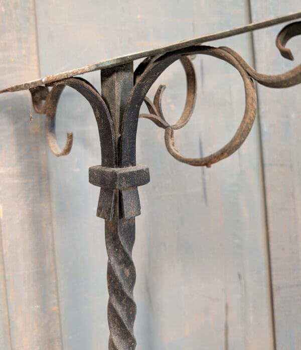 Four Victorian Cast Iron Upstands from a Prayer Rail