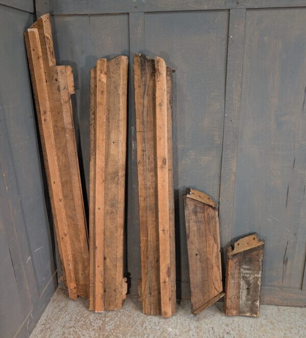 Victorian Highly Carved Architraves Friezes Edging with Three Knops