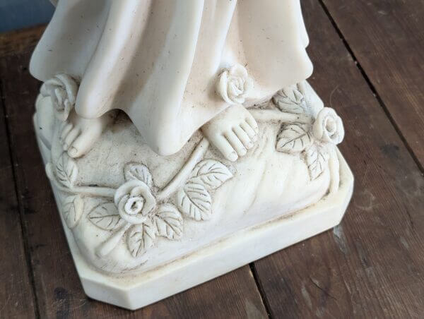 Indoor or Outdoor Heavy Resin Religious Statue of Our Lady of Lourdes