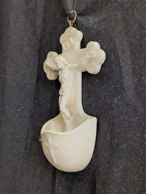 Italian Faux China Resin Crucifix Holy Water Stoop Piscina with Hanger