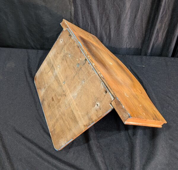 Large Oak Church Wall Bracket for Statues or Flowers