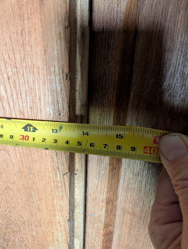 Antique Top Quality Oak Pew Seat Broad Planks From St Mary, Walthamstow