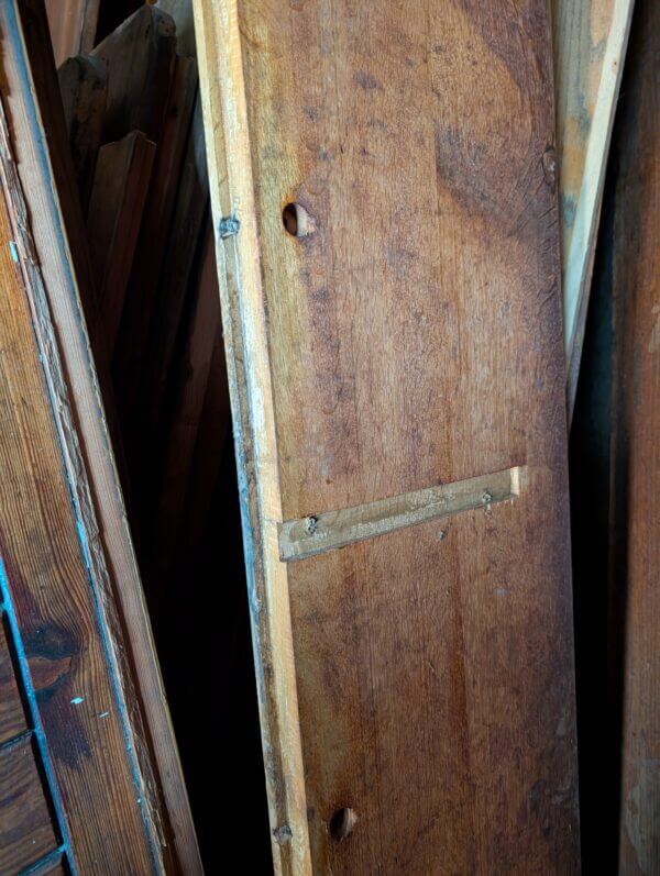 Antique Top Quality Oak Pew Seat Broad Planks From St Mary, Walthamstow