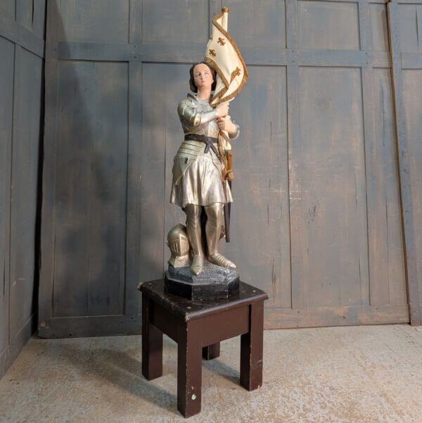 Heavy Pine Chunky Statue Stand