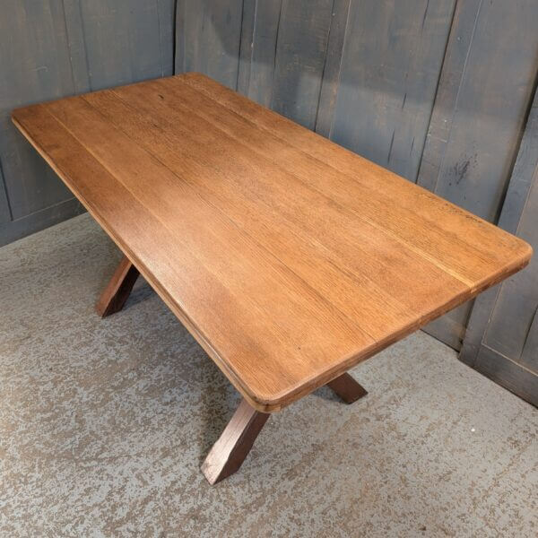Good Looking Medium Size Medium Colour X Frame Oak Table