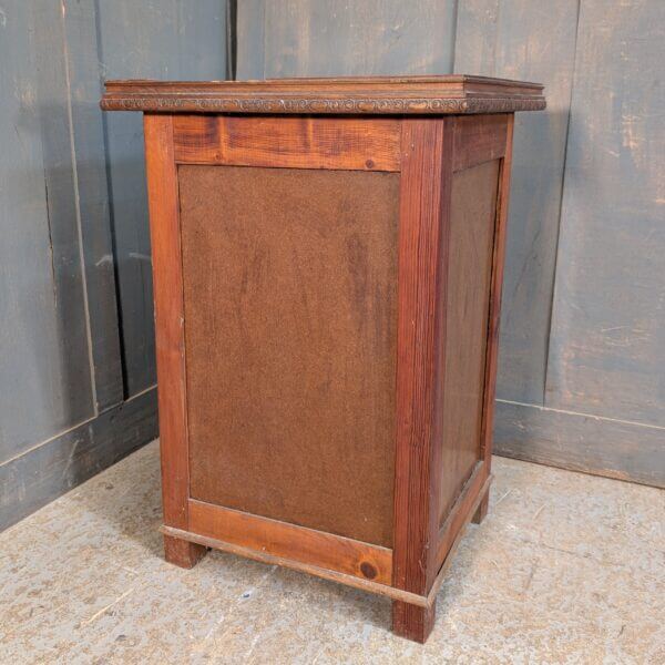 Simple Plain Basically Home Made Statue Stand