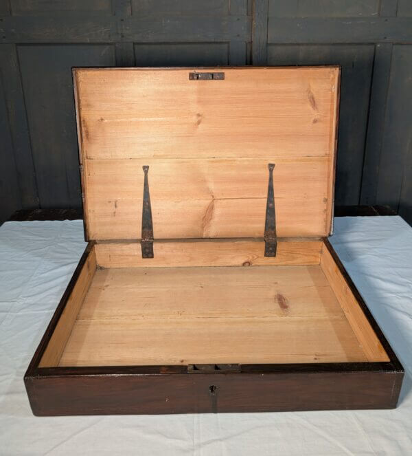 Simple 1900's Pine Bible/Sermon Box