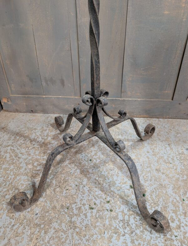Wrought Iron Plant Stand with Faux Wood Bucket & Bloom Holders