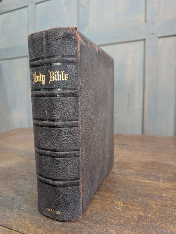 Large Leather Bound 1924 Oxford Church Lessons Bible
