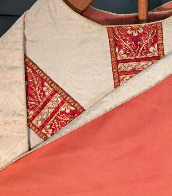 Very Fine Dark Cream Damask Silk with Ornate Gold Embroidered Orphreys - Needs Repair