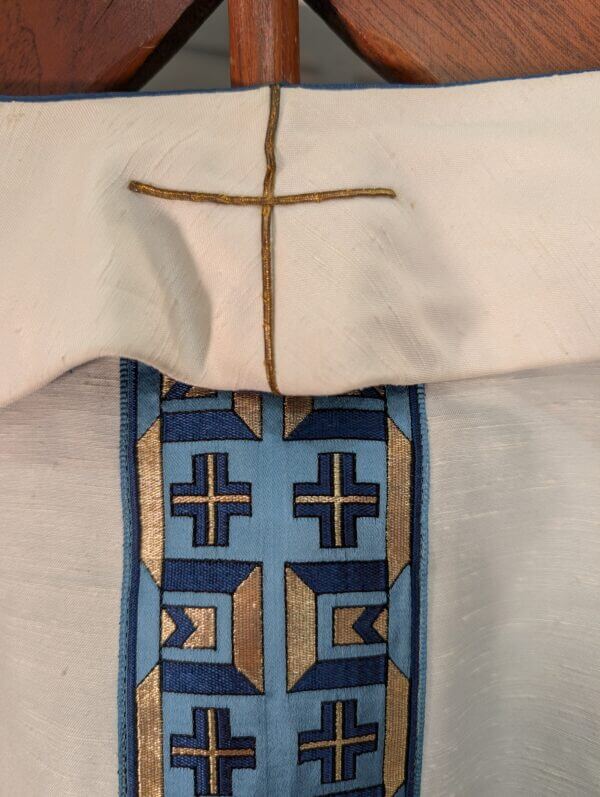 1990's Vintage White Slub Extra Large Chasuble with Blue Gold Orphrey & Stole