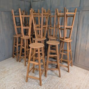 Hardwood Lightweight Bar stools by Casaria TRADE IN